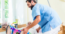 Projekt Restart Weiterbildung Gerontopsychiatrische Pflege sucht noch Diskussionsteilnehmende