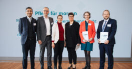 VdPB-Präsidentin "unterzeichnet" Digitalpakt Pflege